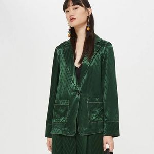ISO A GREEN VISCOSE BLAZER
